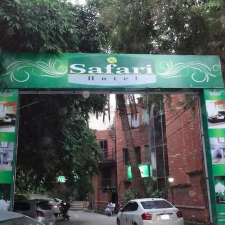 Safari Hotel Upper Mall Lahore Exterior foto